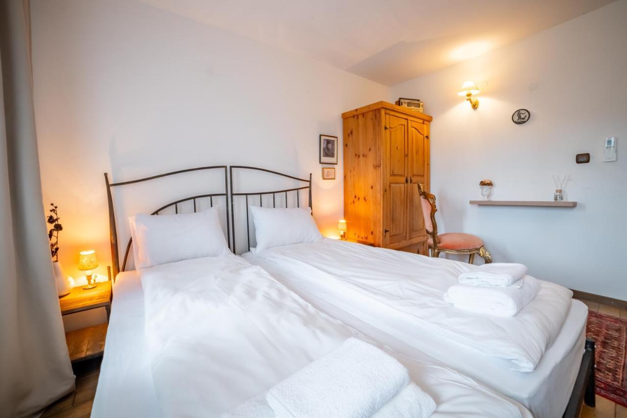 Four Riders Guest House Veliko Tarnovo Exterior photo