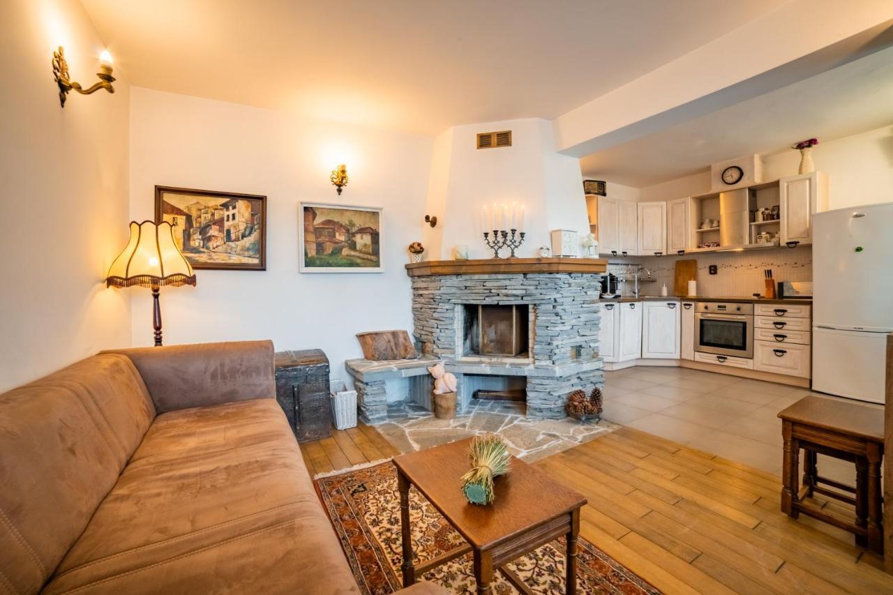 Four Riders Guest House Veliko Tarnovo Exterior photo